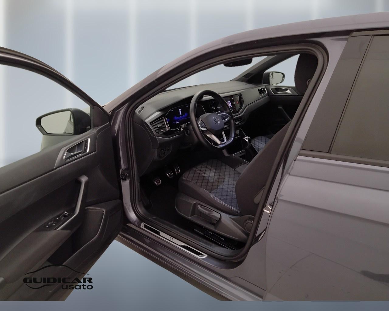 VOLKSWAGEN Polo VI 2022 - Polo 1.0 tsi R-Line 95cv