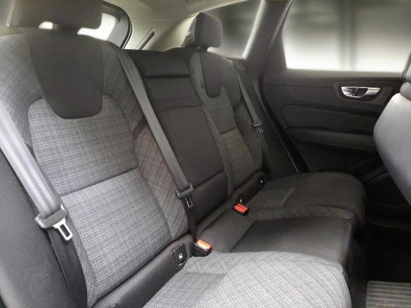 VOLVO XC60 T6 PLUG-IN AWD AUTO CORE SUV