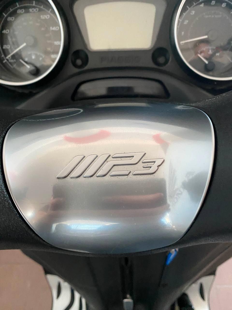 Piaggio MP3 300 sport mpe