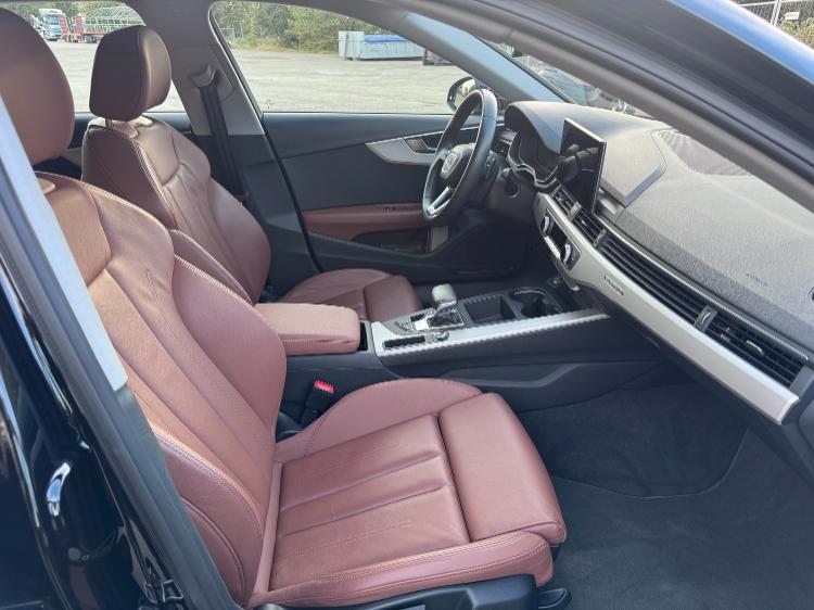 Audi A4 Allroad 40 2.0 tdi mhev Identity Contrast quattro 204cv s-tronic
