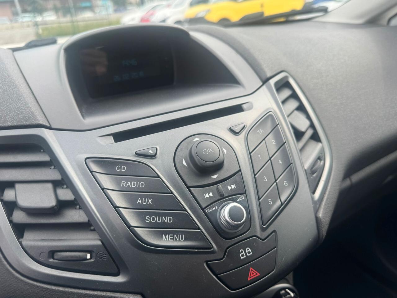 Ford Fiesta 1.0 80CV 5 porte Titanium