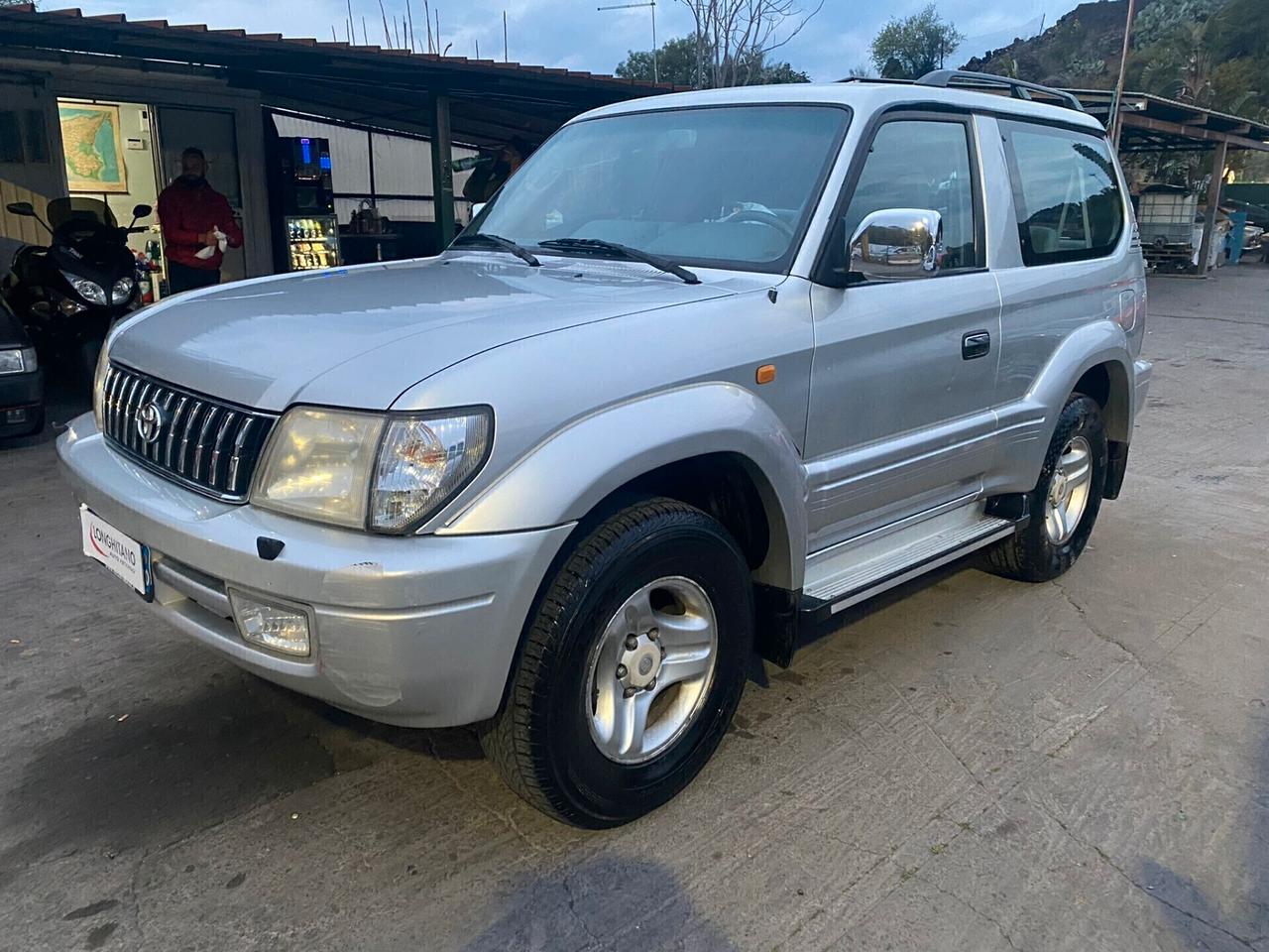 Toyota Land Cruiser 3.0 Tdi D-4D cat 3 porte KDJ90 GX