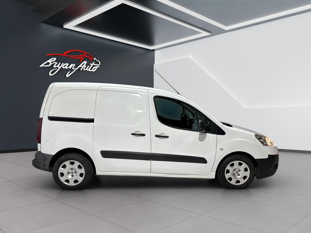 Peugeot Partner 1.6 HDi 90cv AF. 3P