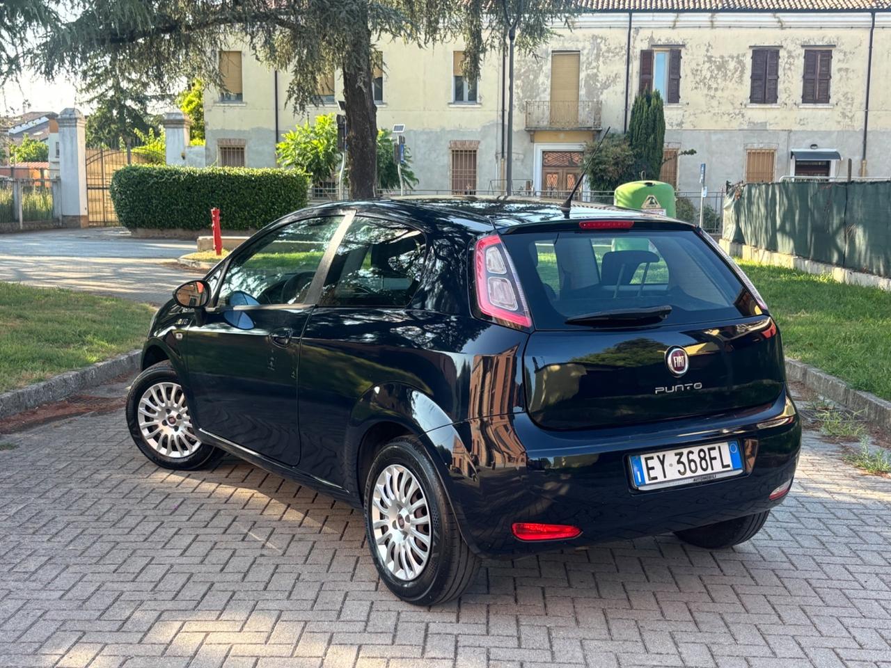 Fiat Punto 1.4 8V 5 porte Young Euro 6