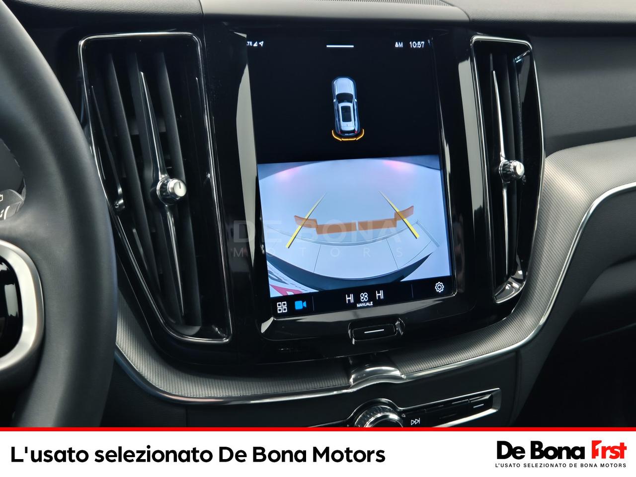 Volvo XC60 2.0 b4 plus dark awd auto