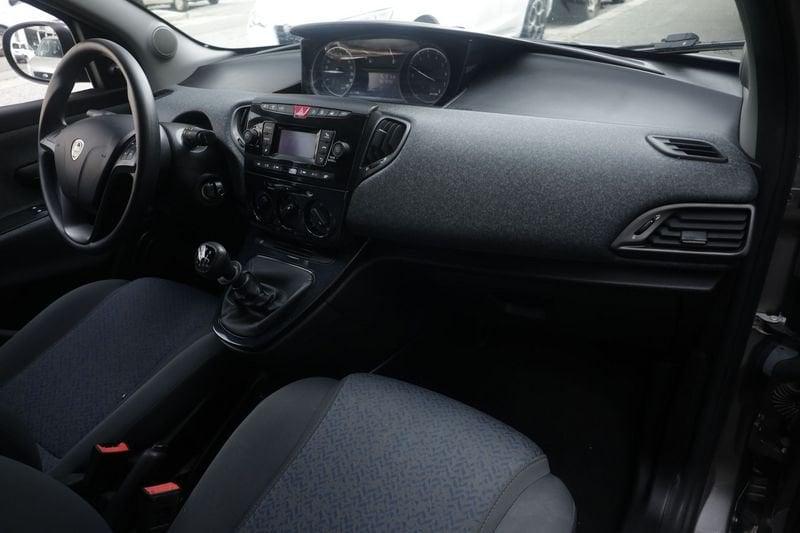 Lancia Ypsilon Lancia Ypsilon 1.0 FireFly 5 porte S&S Hybrid Ecochic A. Ferretti 51KW ANNO 2022