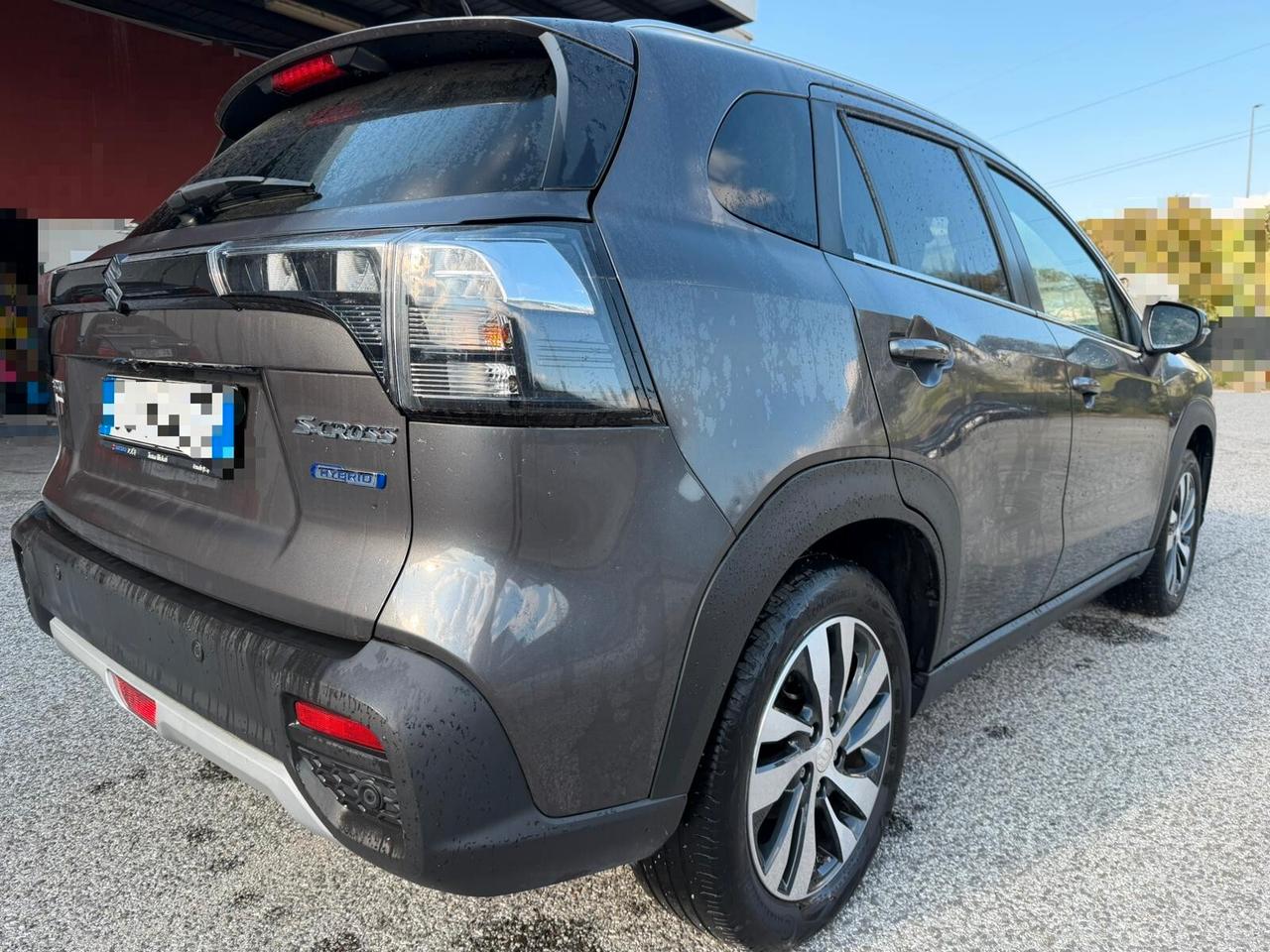 Suzuki S-Cross 1.4 Hybrid Top