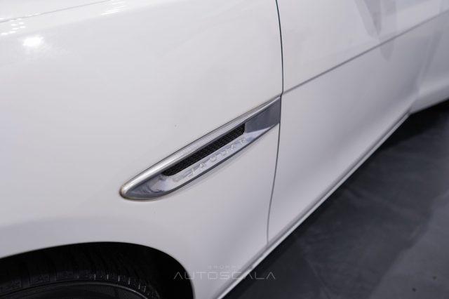 JAGUAR XE 2.0 D Turbo 180cv Aut. *SOLO X COMMERCIANTI*