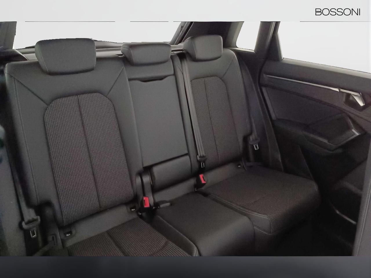 Audi Q3 35 2.0 tdi s line edition s tronic