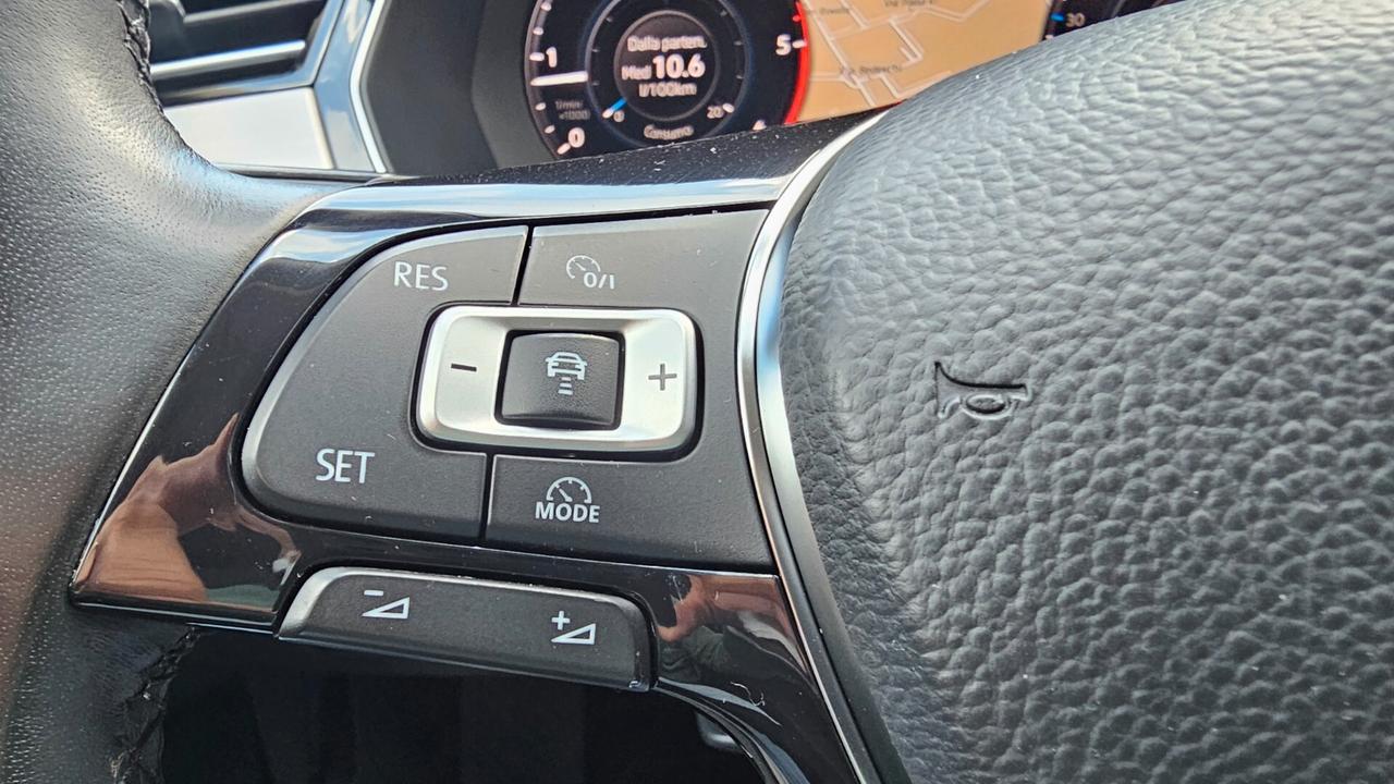 Volkswagen Passat Variant 2.0 TDI DSG Executive BlueMotion Tech.