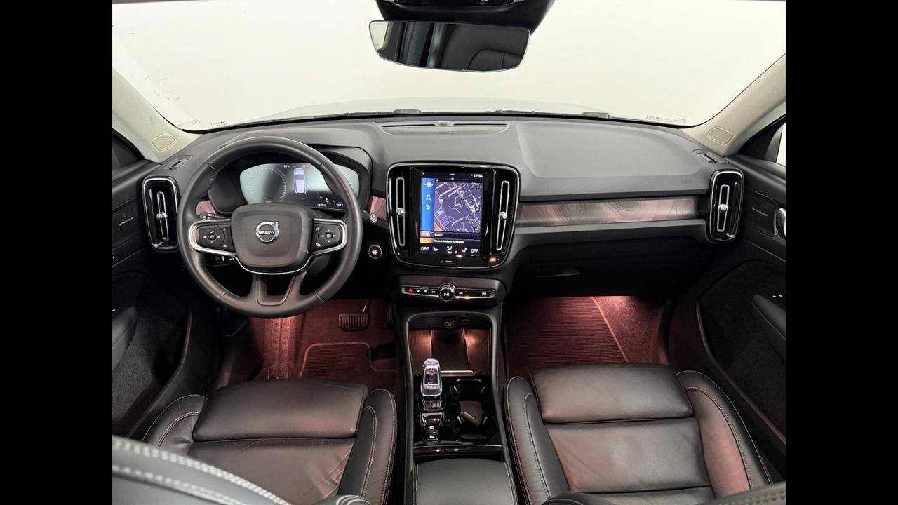 VOLVO XC40 2023 - XC40 1.5 t4 recharge phev Plus Dark auto