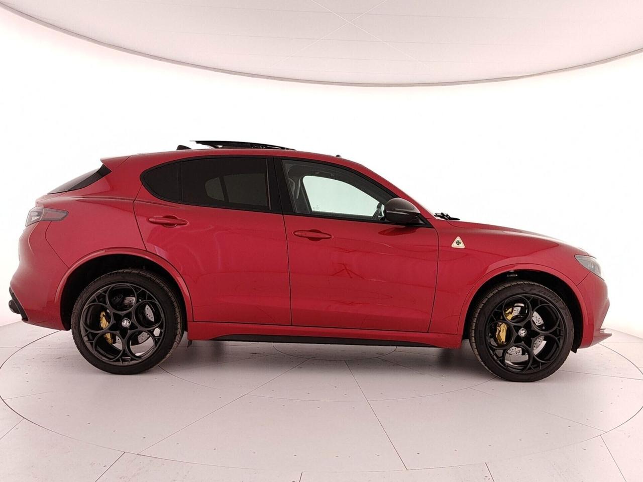 Alfa Romeo Stelvio 2.9 Bi-Turbo V6 520 CV AT8 Q4 Quadrifoglio