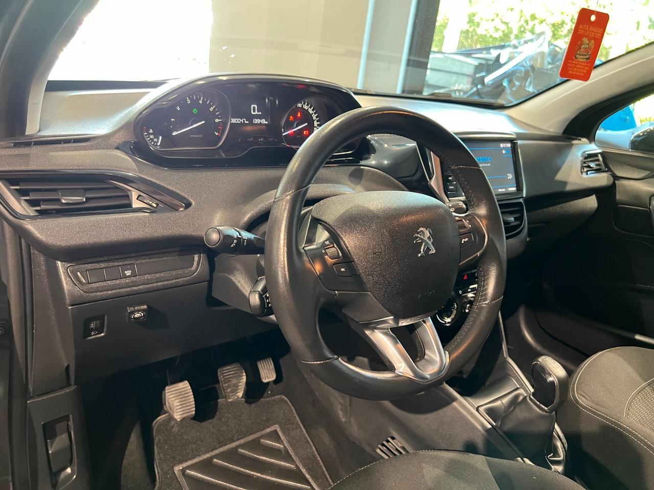 Peugeot 208 PureTech 82 5p. GPL Active