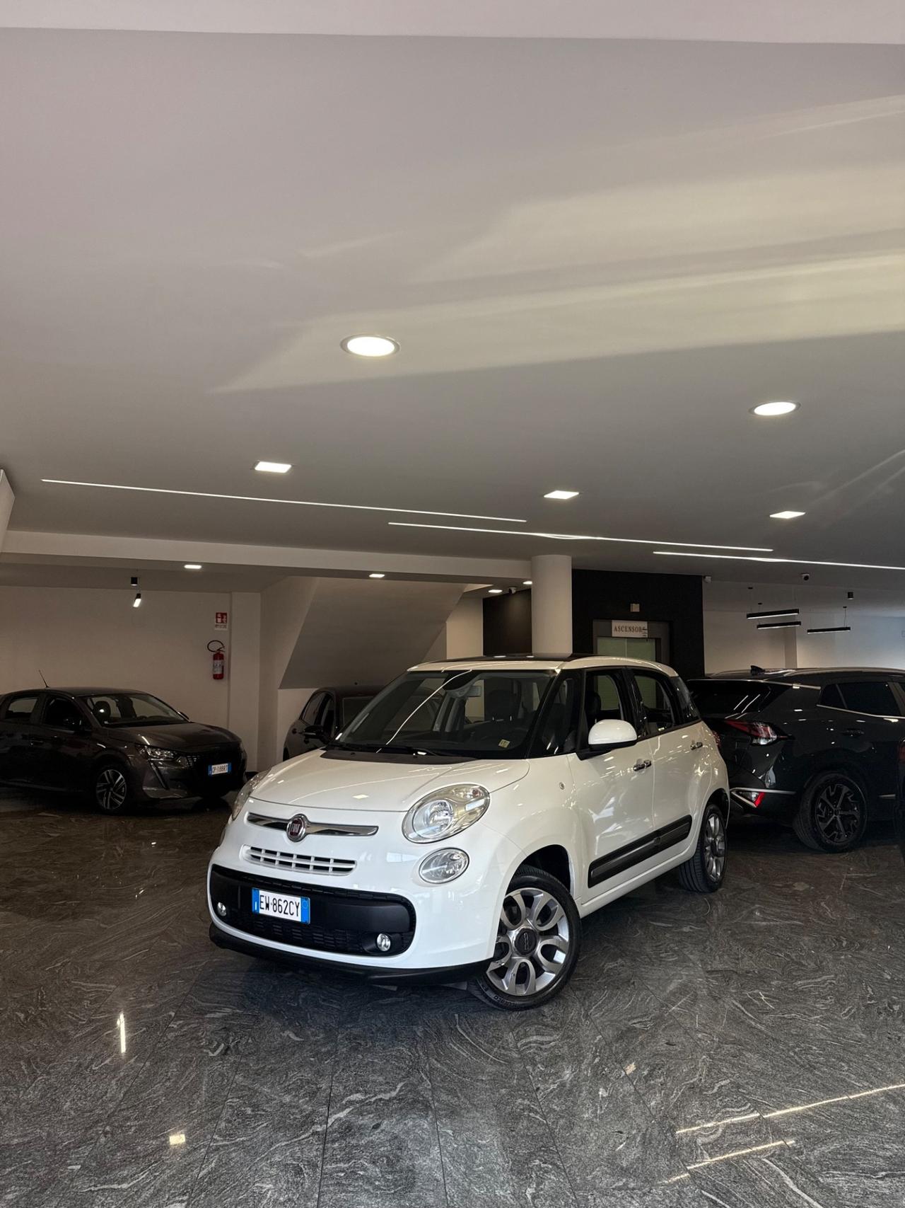 Fiat 500L 0.9 TwinAir Turbo Natural Power Lounge