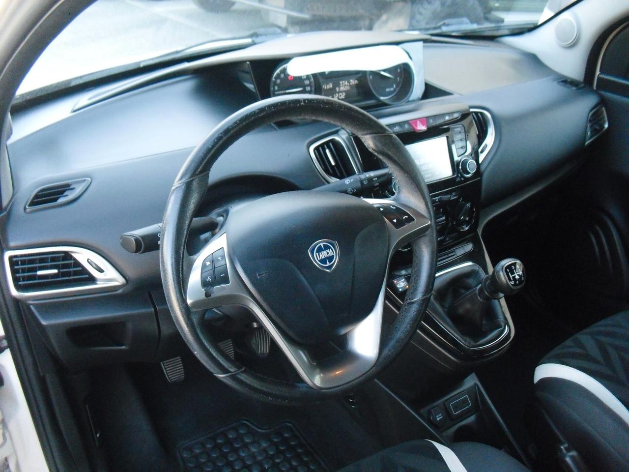 Lancia Ypsilon GPL 1.2 69 CV E6 Gold, PERFETTE CONDIZIONI, OK NEOPAT.