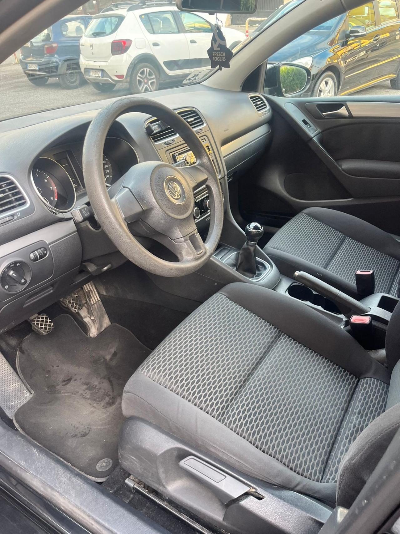 Volkswagen Golf 1.4 5p. Trendline UNIPRO