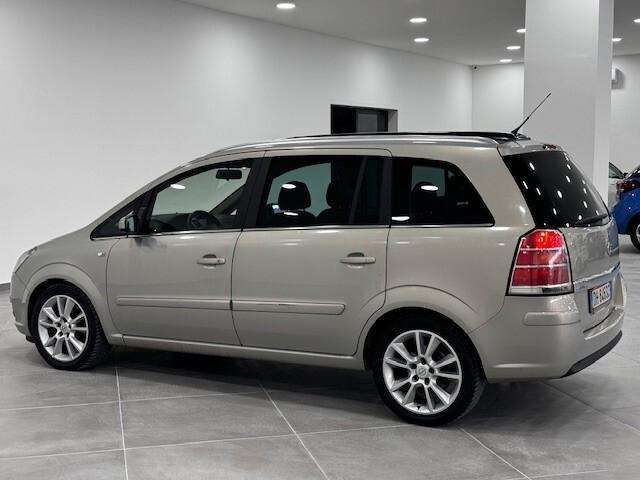 Opel Zafira 1.9 16V CDTI 150CV Cosmo