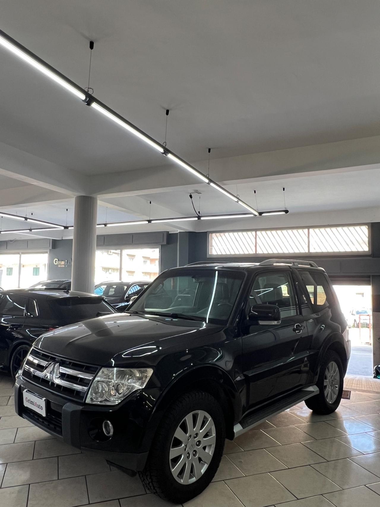 Mitsubishi Pajero 3.2 DI-D 16V aut. 3p. Instyle DPF