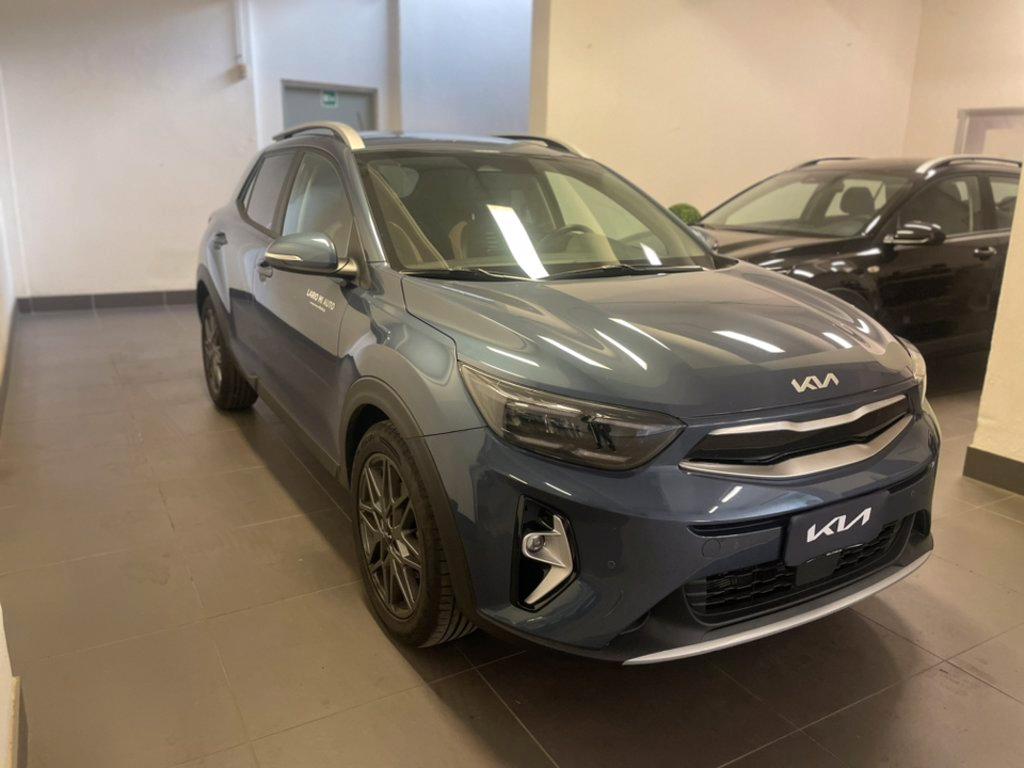 KIA Stonic 1.0 t-gdi mhev Black Edition s/Navi Pack 100cv mt del 2023