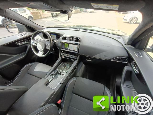 JAGUAR F-Pace 2.0 D 180 CV AWD aut. R-Sport