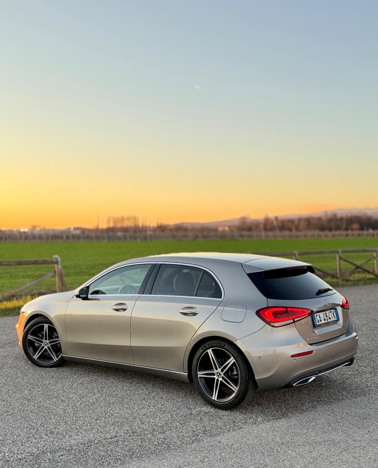 Mercedes-benz A 200 d Automatic Premium