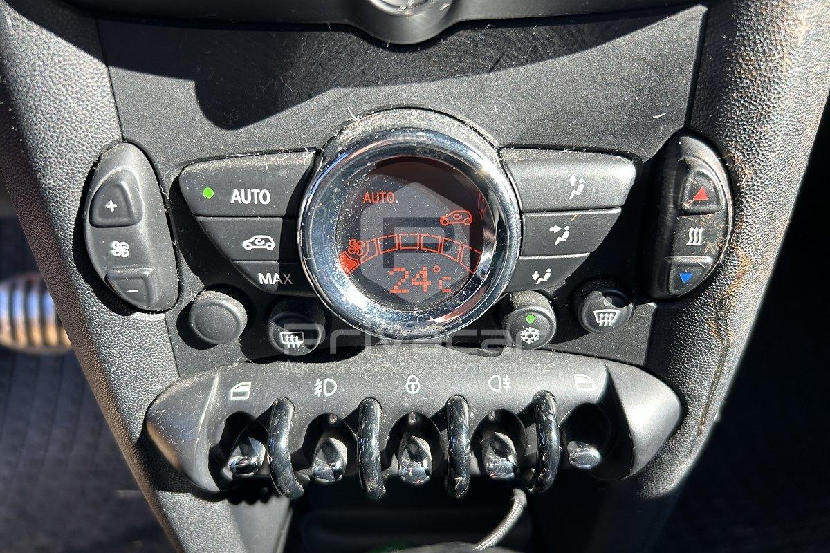 MINI Mini 1.6 John Cooper Works Coupé