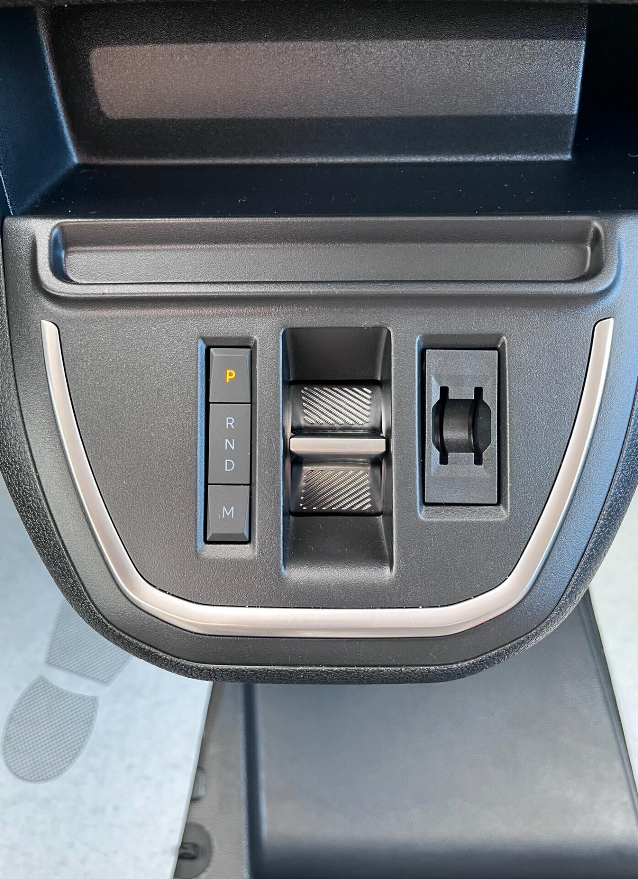 Scudo/Ulysse Sr.3 Combi M1 *9 POSTI* L3H1 2.0 BlueHdi 180cv AT8 Automatic