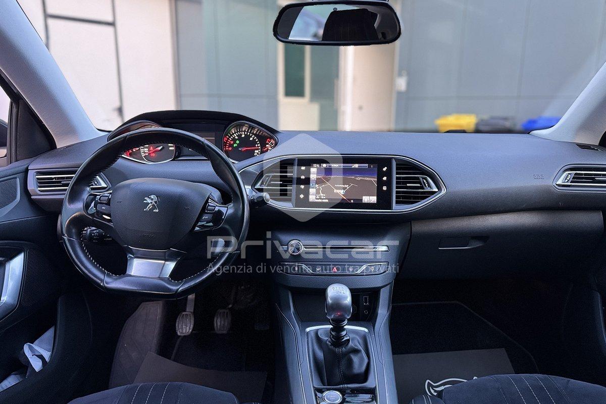 PEUGEOT 308 BlueHDi 120 S&S Allure