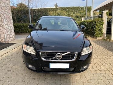 VOLVO V50 D2 1.6 115CV POLAR
