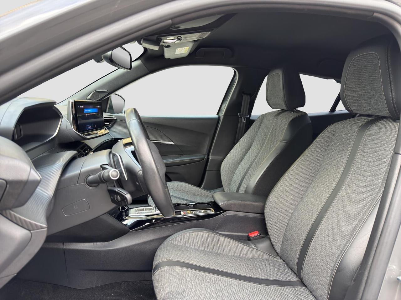 Peugeot 2008 1.5 bluehdi 130cv Allure 2023