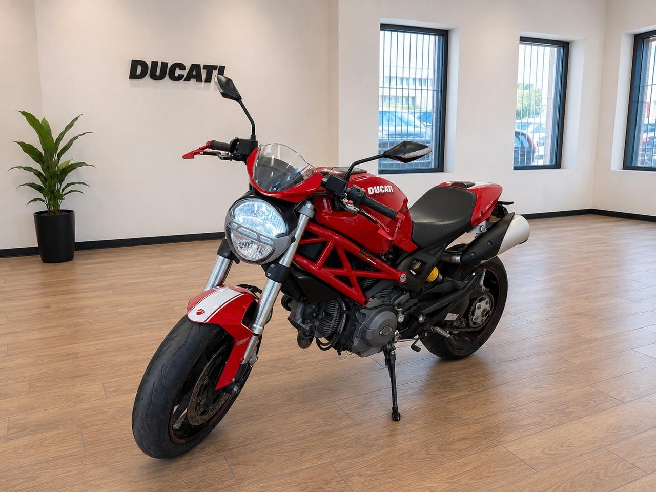 Ducati Monster 796plus