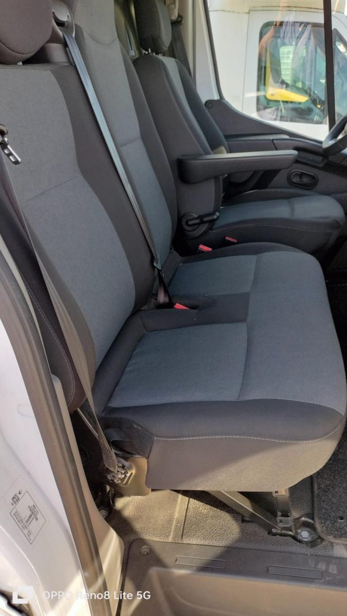 RENAULT master T35 2.3 L4H3 IVA COMPRESA