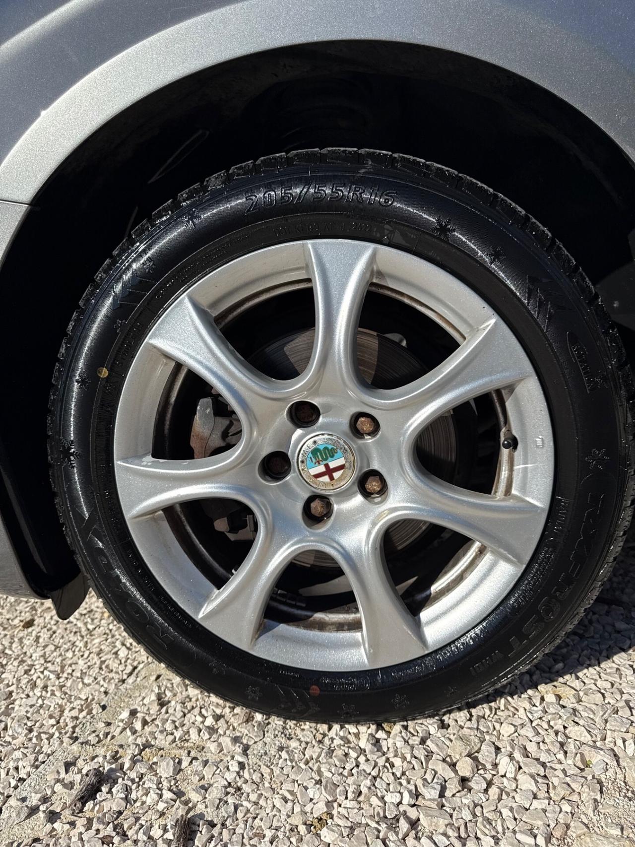 Alfa Romeo Giulietta 1.4 Turbo 120 CV GPL Distinct