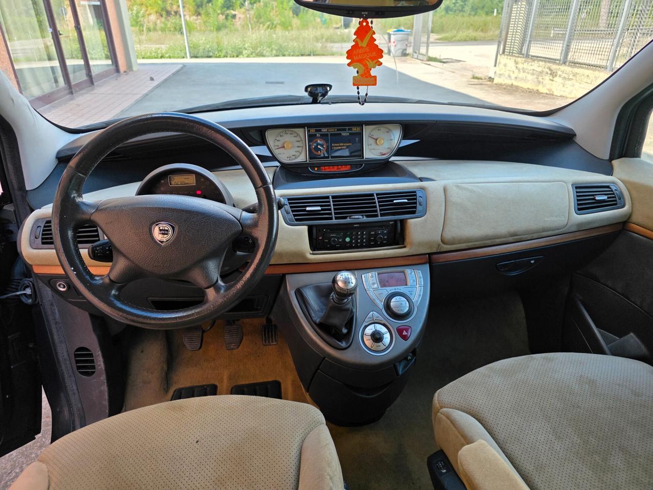 Lancia Phedra 2.0 MJT 120 CV Executive