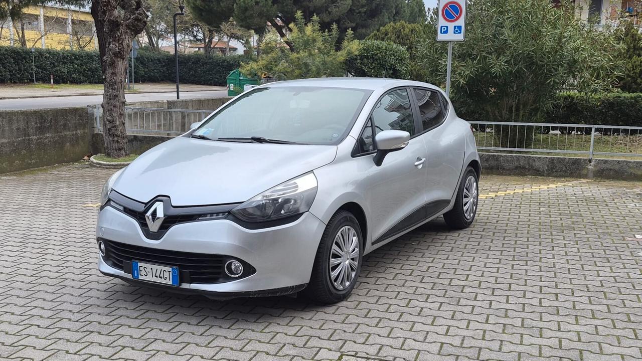 Renault Clio DCi 8V 75CV Start&Stop 5 porte Energy Zen