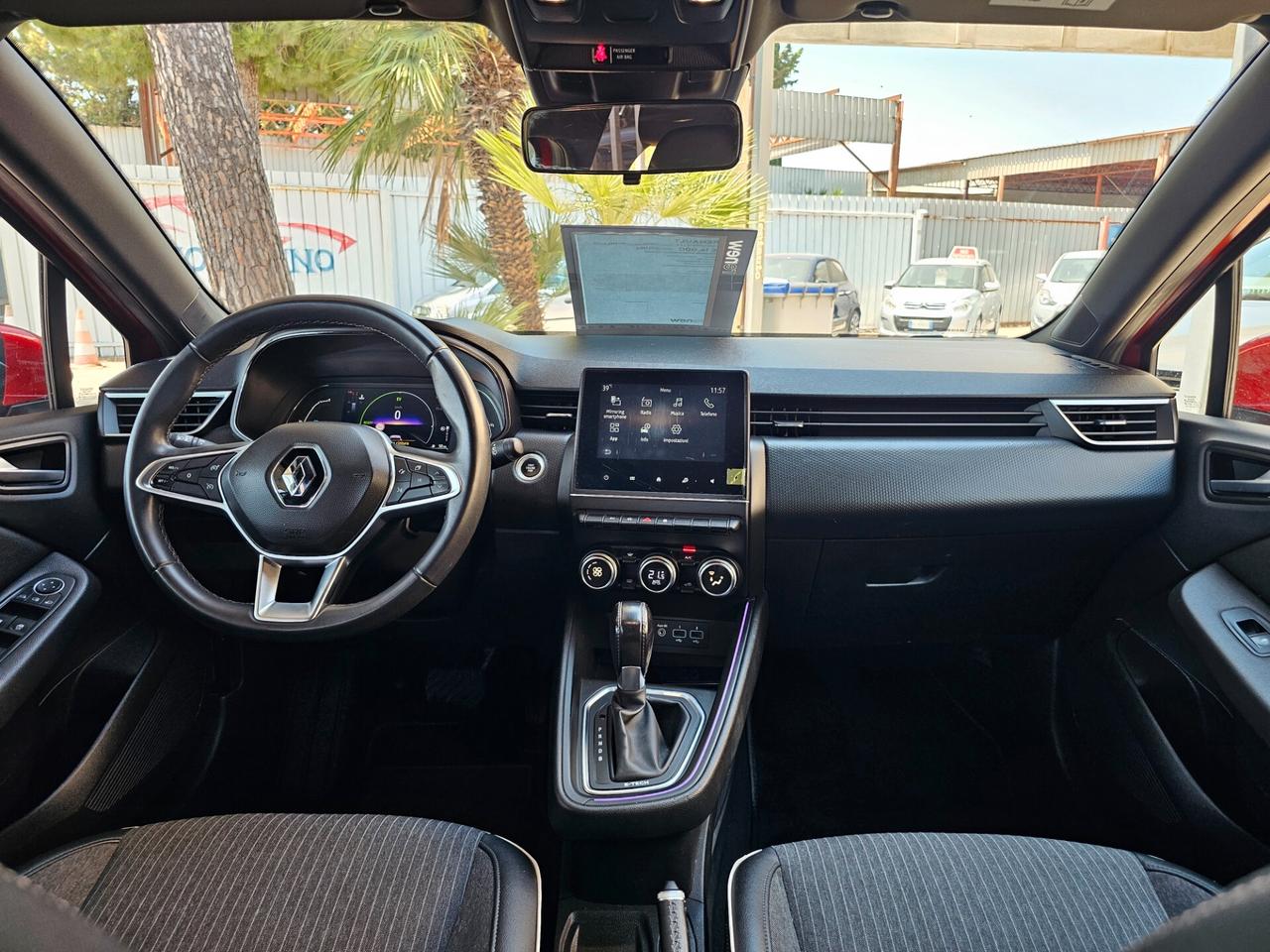 Renault Clio Full Hybrid E-Tech 140 CV 5 porte Intens