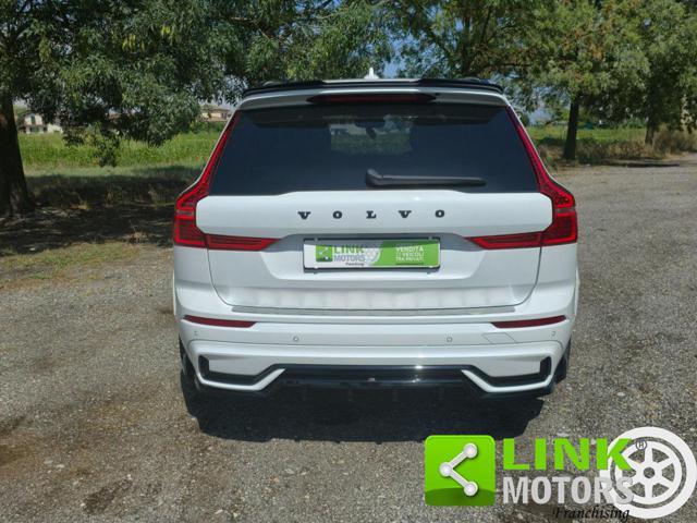 VOLVO XC60 T6 Recharge Plug-in Hybrid AWD Ultimate Dark