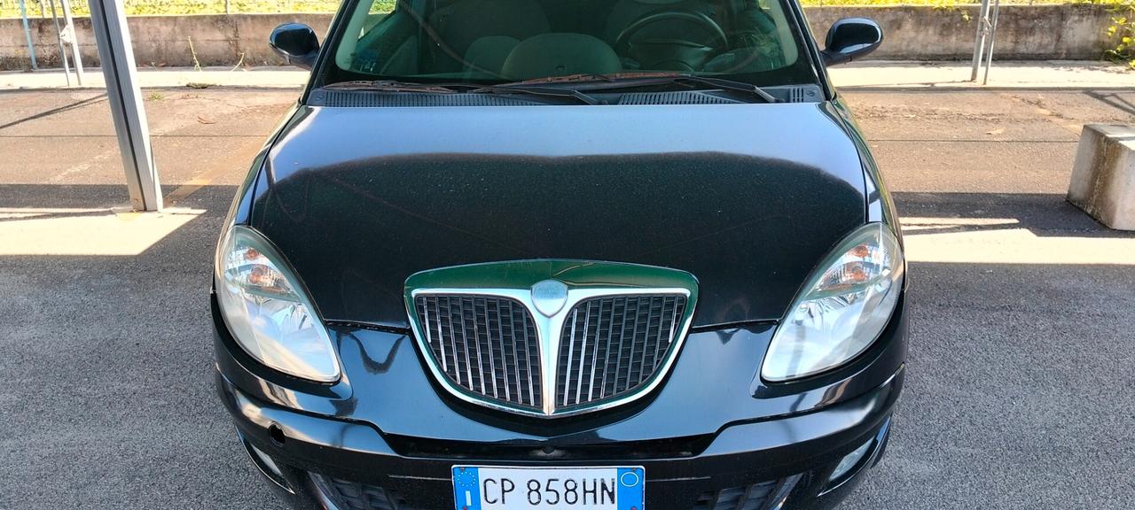 Lancia Ypsilon 1.2