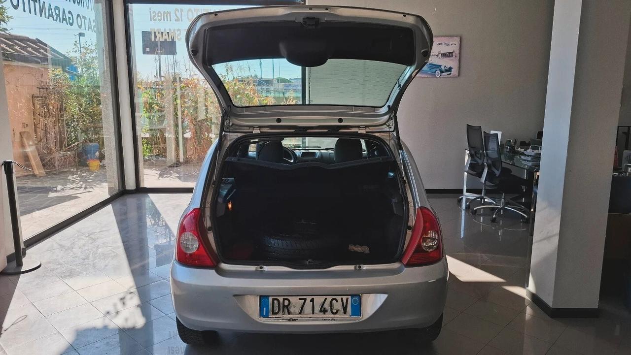 Renault Clio Storia 1.2 5 porte GPL Confort