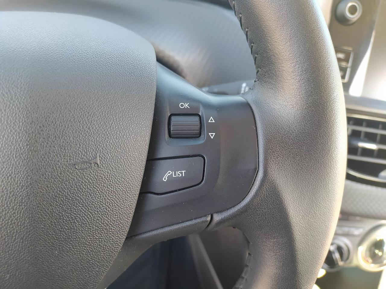 Peugeot 2008 Active 1.5 Blue HDI 100 #6891