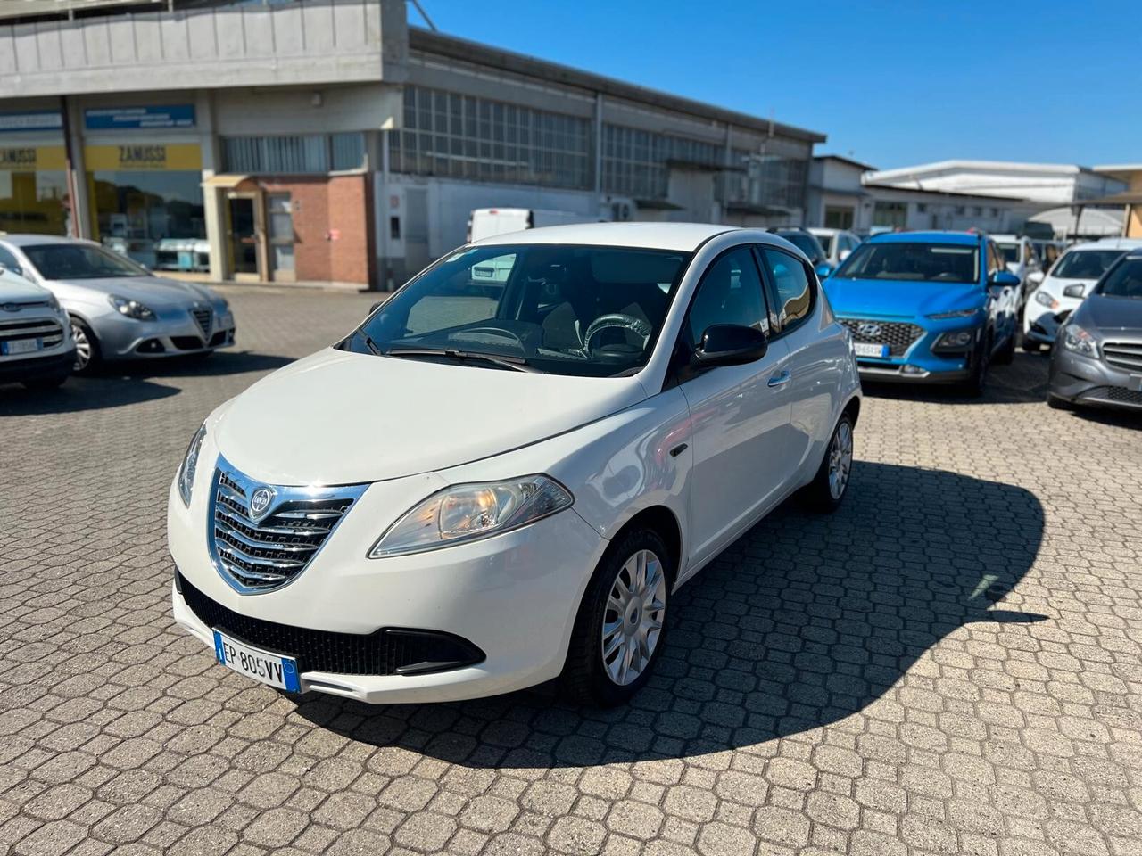 Lancia Ypsilon 1.2 69 CV 5 porte S&S Platinum