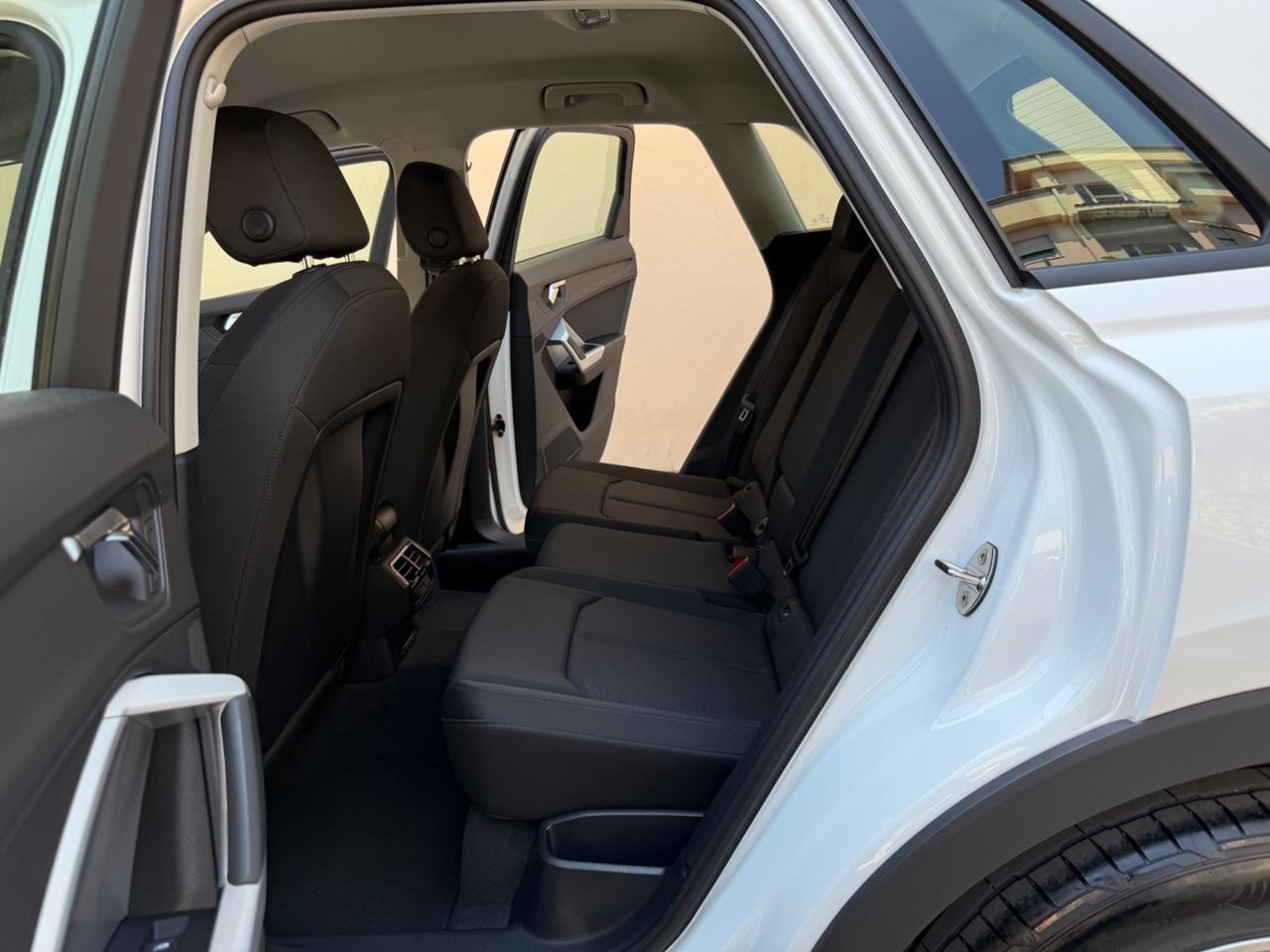 Audi Q3 35 TDI Business Advanced