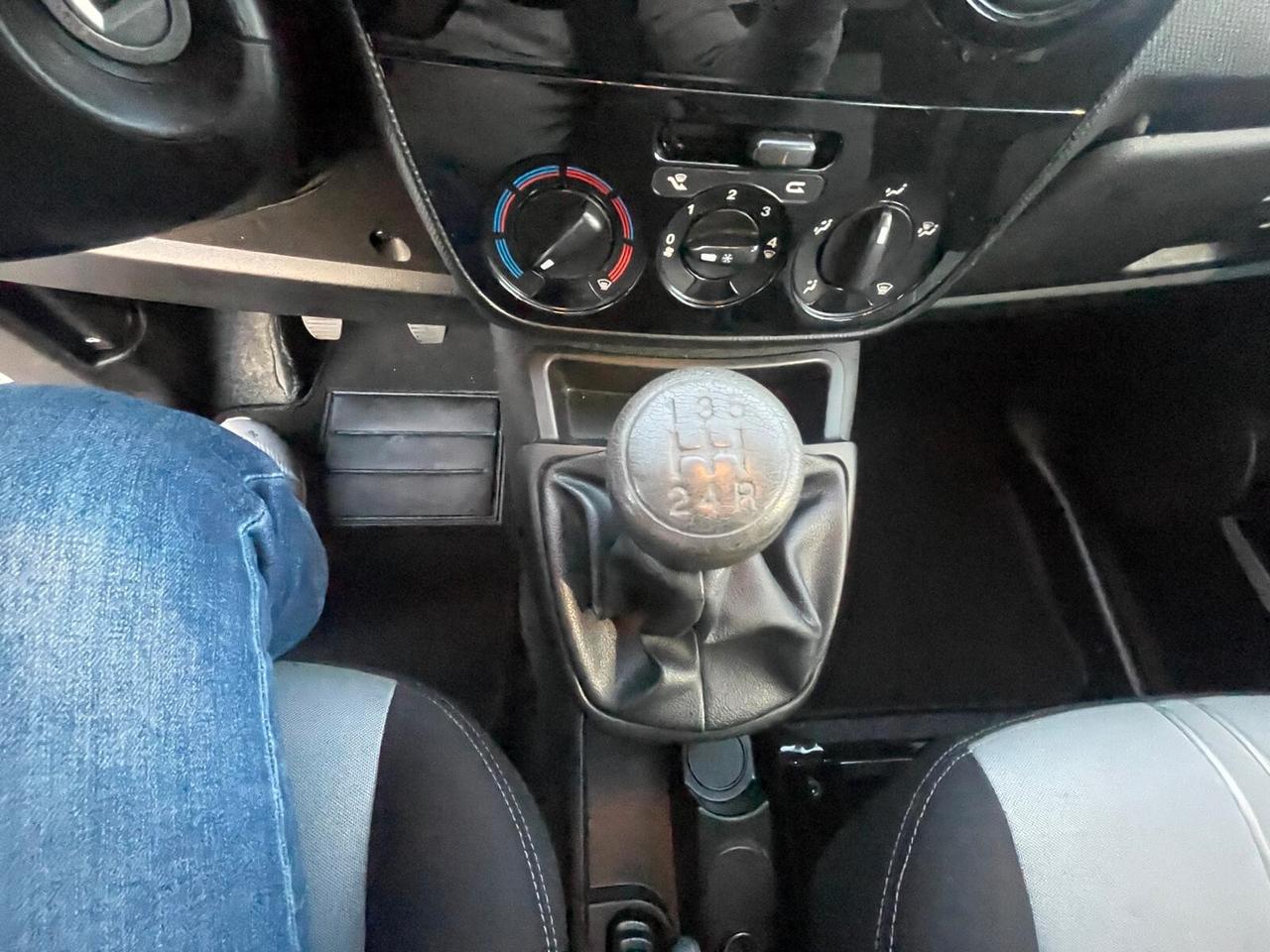 Fiat Qubo 1.3 MJT 75 CV Trekking