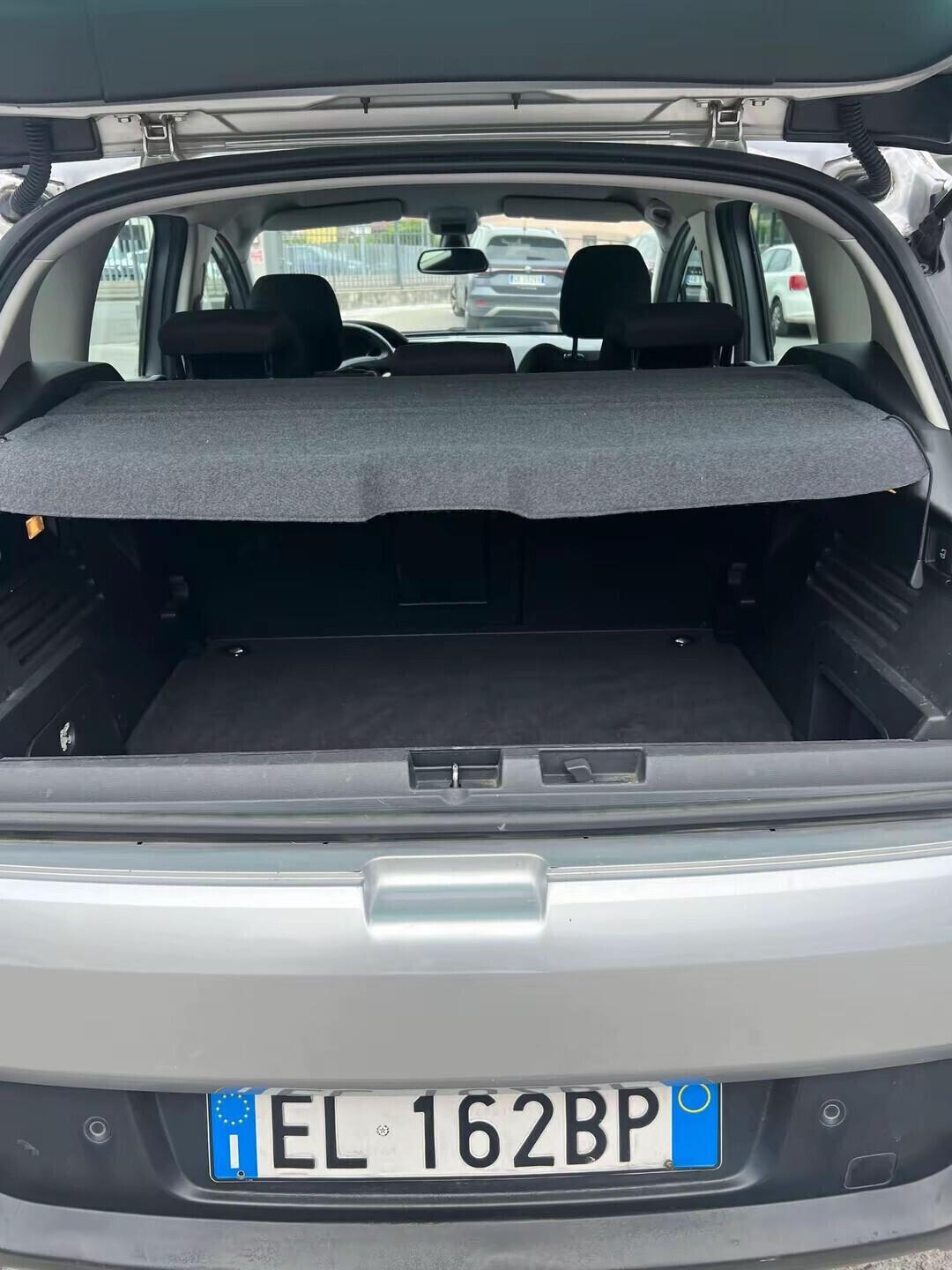 Peugeot 3008 2.0 HDi 163CV aut. Business