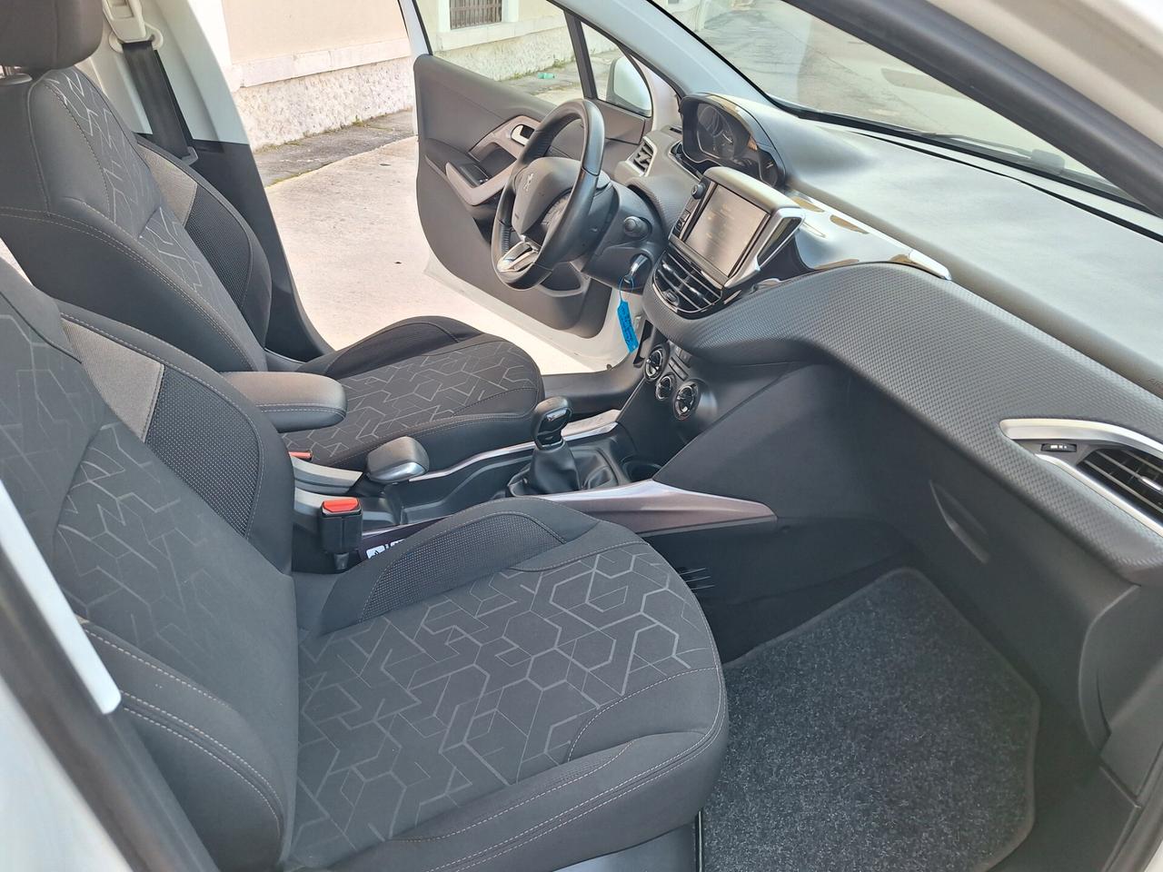 Peugeot 2008 1.4 HDi 68CV Active PERFETTA 2015