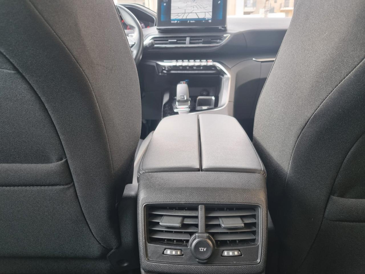 Peugeot 3008 BlueHDi 130 S&S EAT8 Active Business