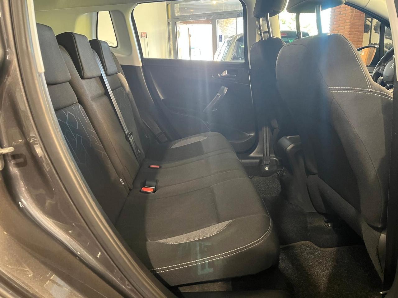 Peugeot 2008 PureTech 82 Allure