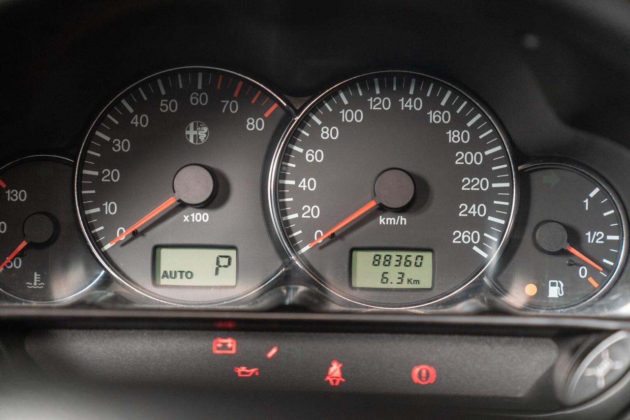 Alfa Romeo 166 3.0 V6 24V - ALF00166