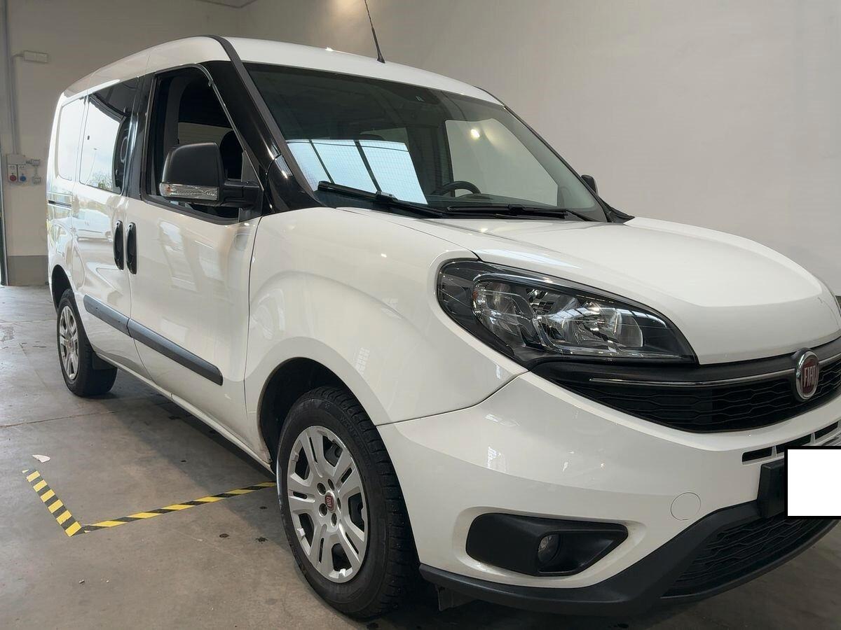 Fiat Doblò 1.6 MJT 5POSTI AUTOCARRO