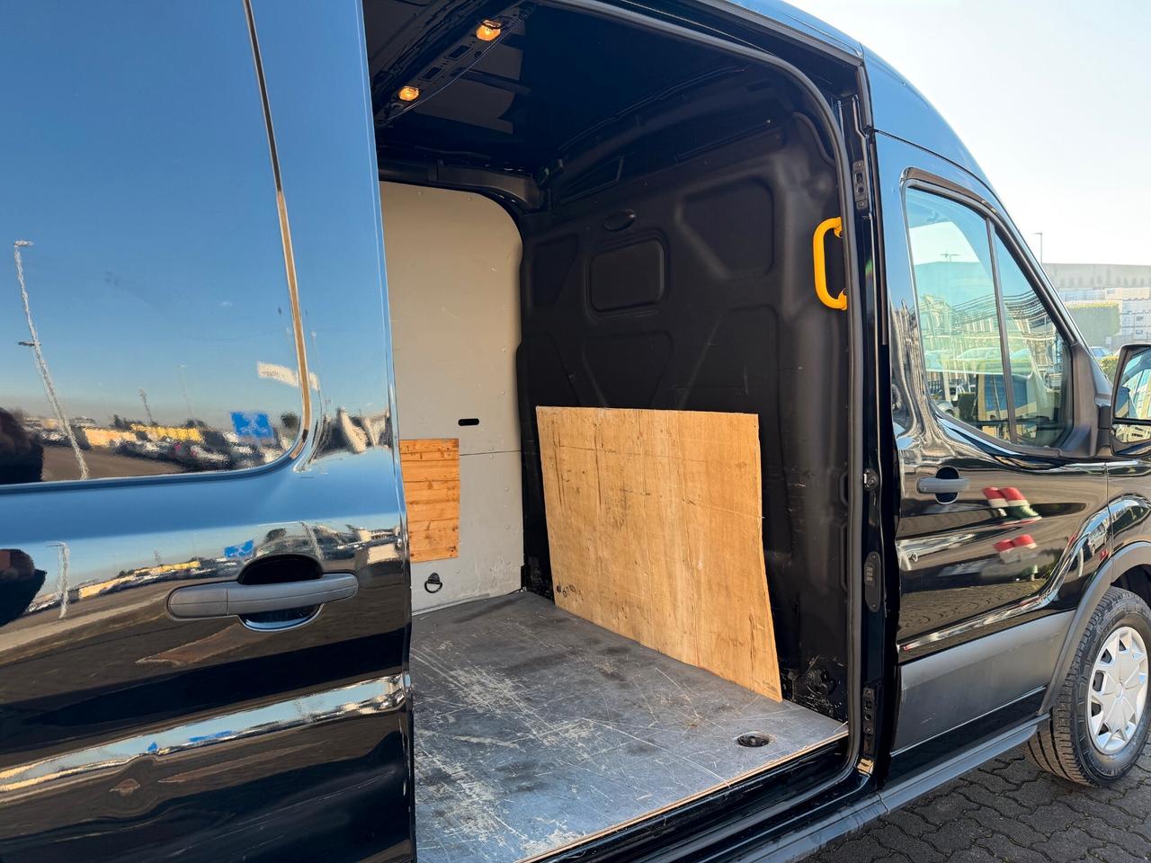 Ford Transit 2.0 HYBRID, L2 H3, PASSO MEDIO-TETTO ALTO